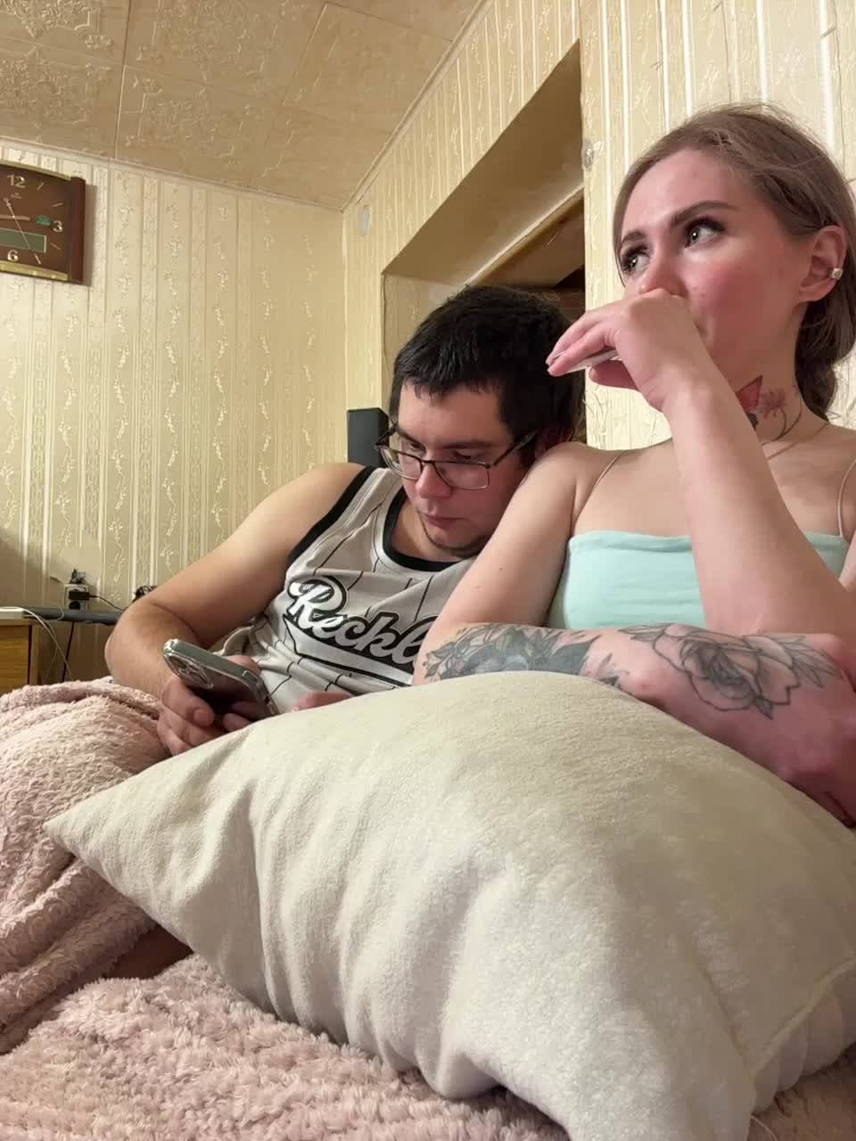 Letti28 Adult Chat December 12, 2025