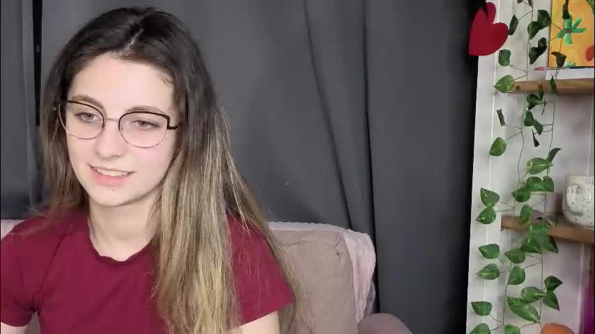 lelahcaminero Adult Chat December 12, 2025