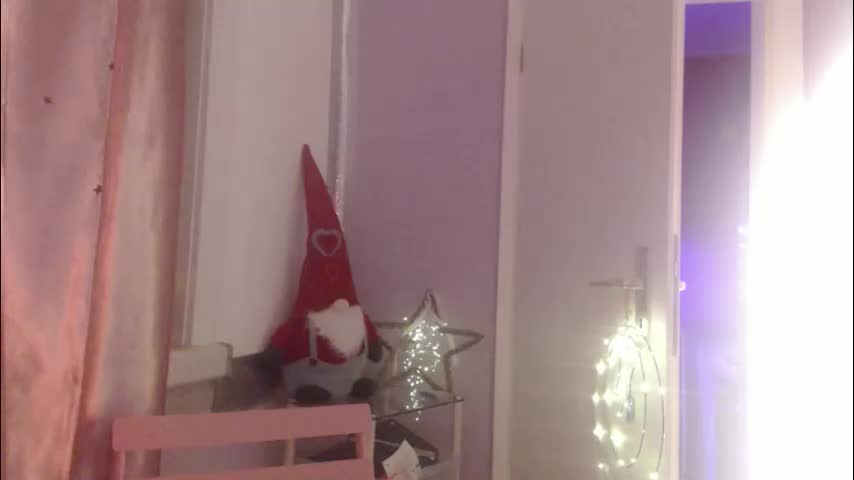 melli23 Adult Chat December 11, 2025