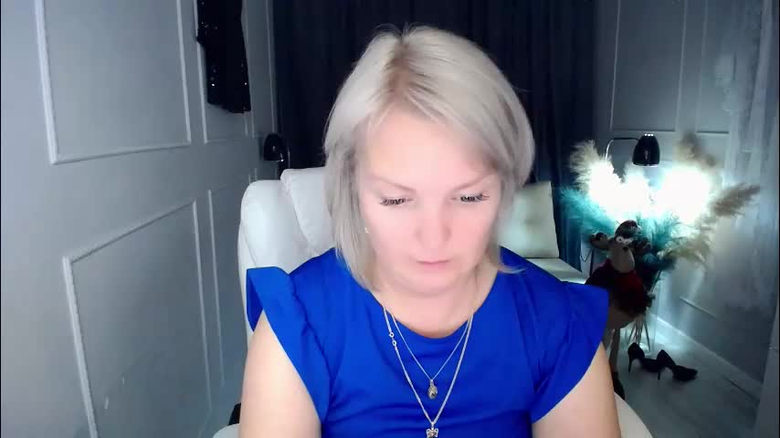 emmmam Adult Chat December 12, 2025