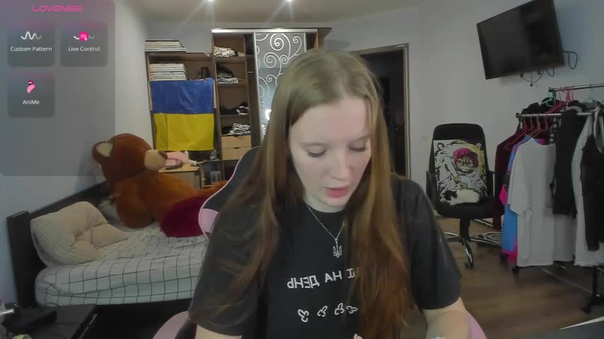 Mary_Blu Adult Chat December 12, 2025