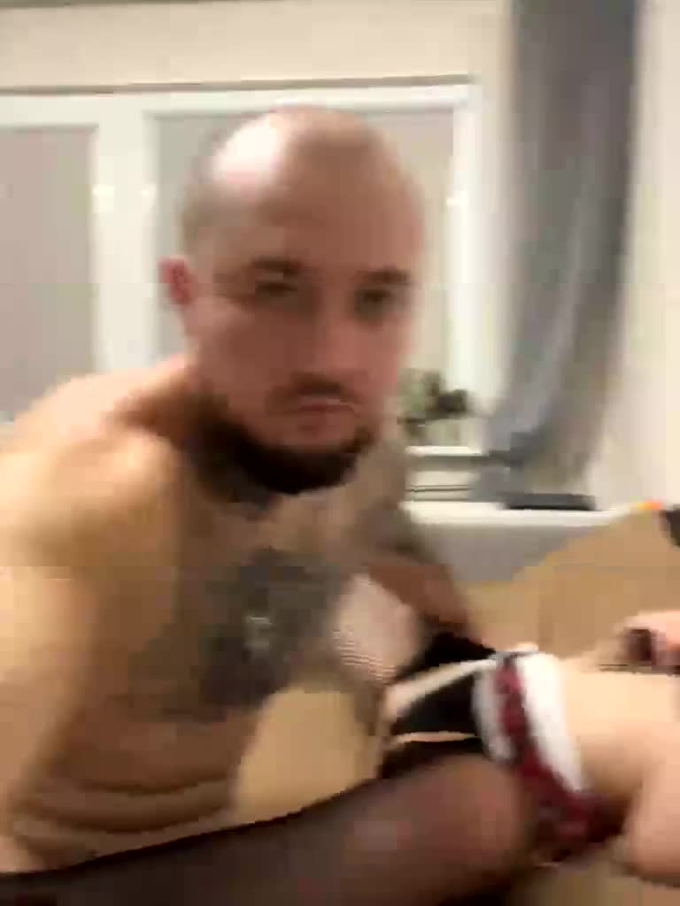 NoMoneyNoHoney Adult Chat December 12, 2025