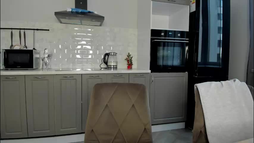 extra_wet_dry Adult Chat December 12, 2025