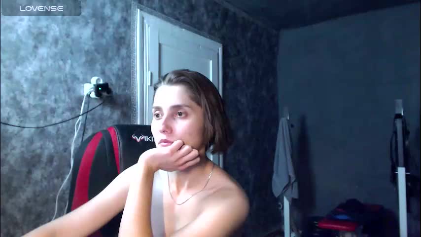 queen4565 Adult Chat December 12, 2025