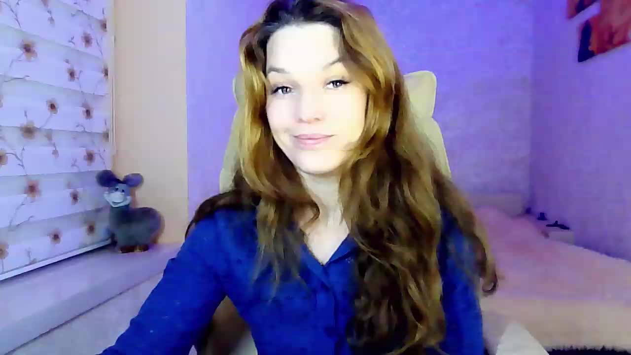 smilesss Adult Chat December 12, 2025