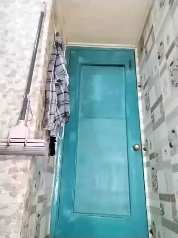 Holly-69 Adult Chat December 12, 2025