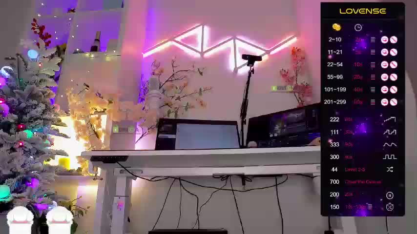 _Marilyn_ Adult Chat December 12, 2025