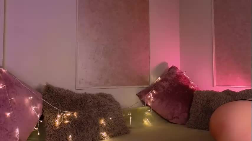 _a_n_n_y_ Adult Chat December 12, 2025