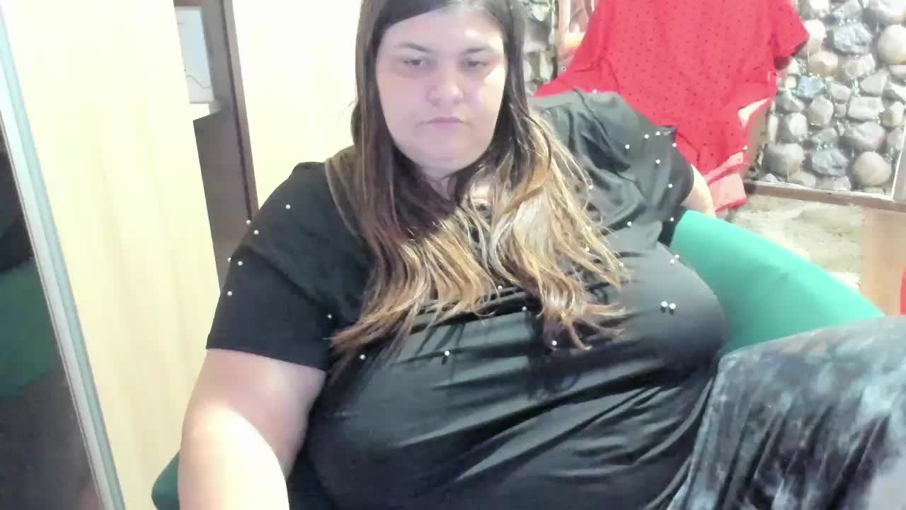 Ionysexylips69 Adult Chat December 12, 2025