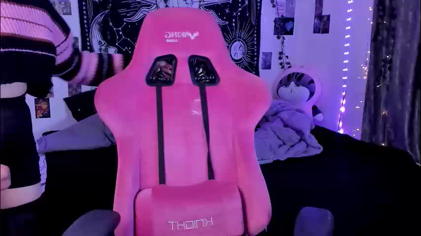 broodmommyy3 Adult Chat December 12, 2025