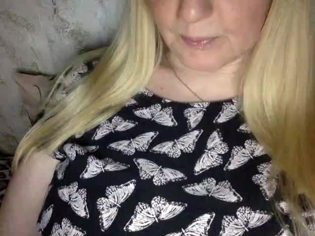 BlondyVio Adult Chat December 12, 2025