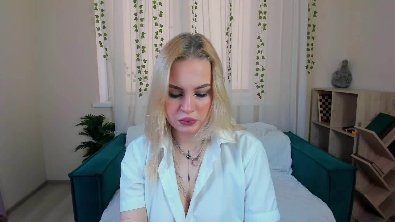 Mellissatea Adult Chat December 12, 2025