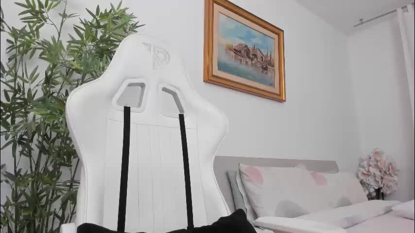 christine0990__ Adult Chat December 12, 2025