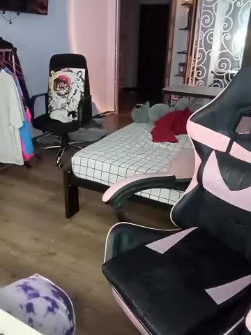 Mary_Blu Adult Chat December 12, 2025