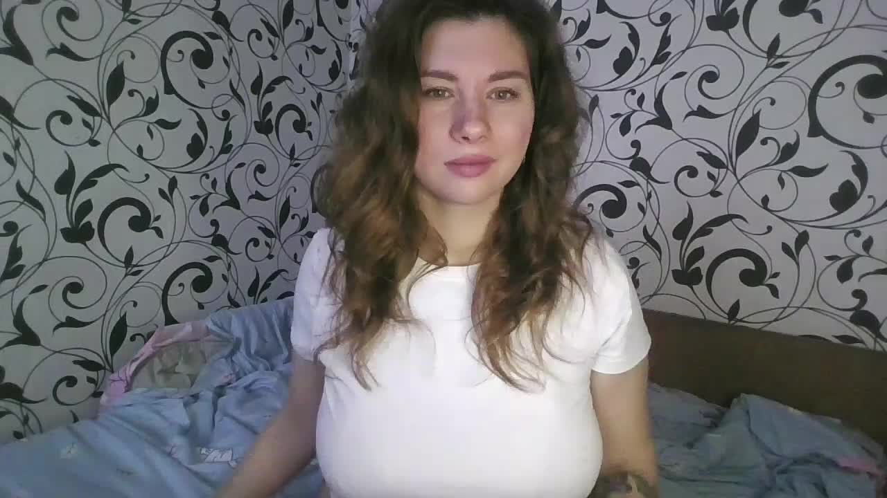 YourEmilie Adult Chat December 12, 2025