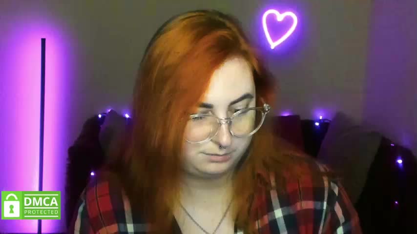 Aliciaredluv Adult Chat December 12, 2025