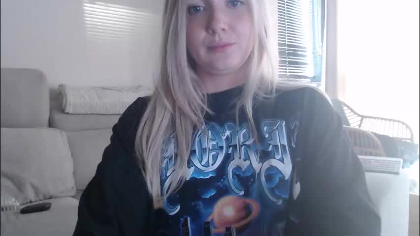 tattoobbgirl Adult Chat December 12, 2025