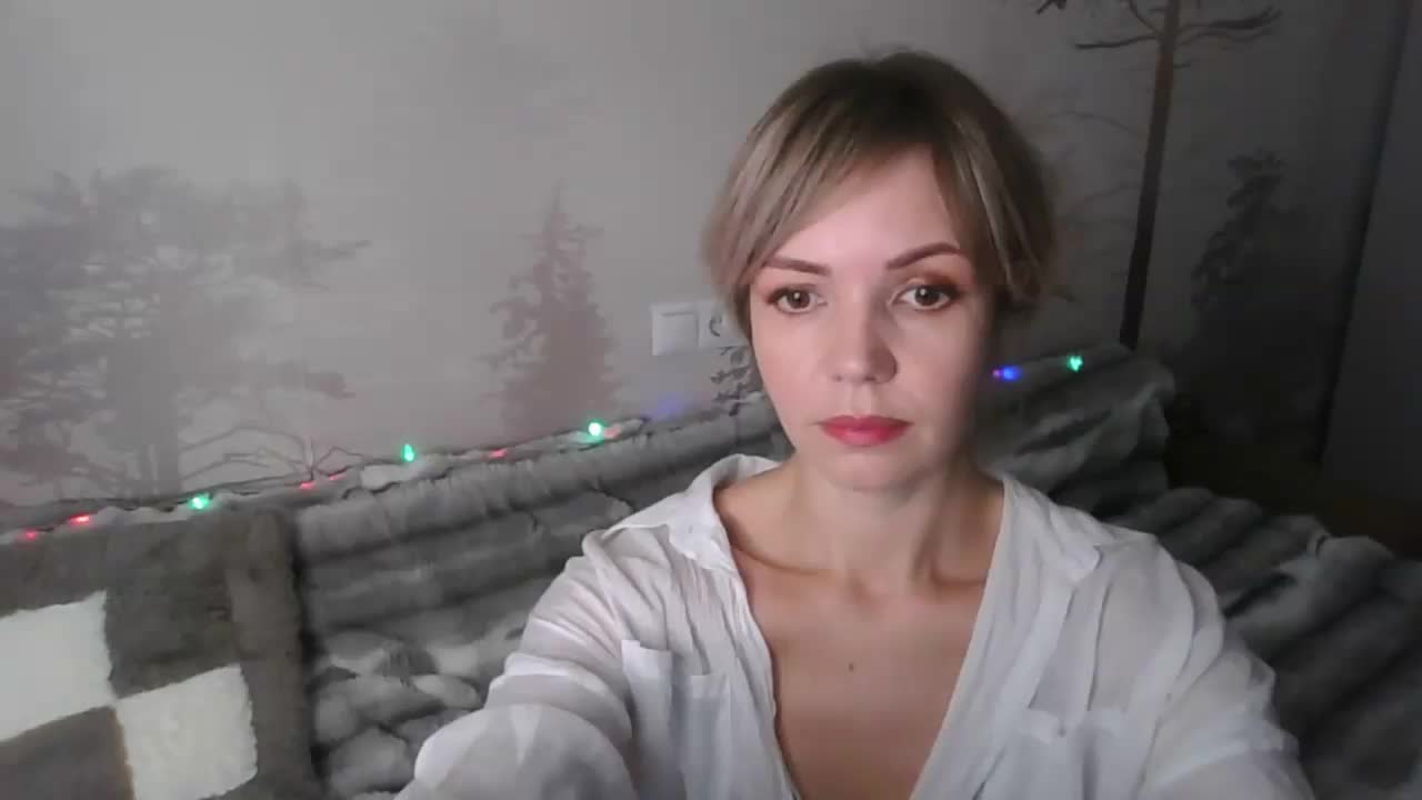 Red_Rose_98 Adult Chat December 12, 2025