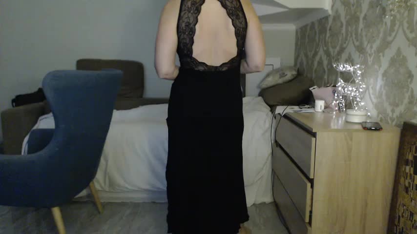 Mallinia Adult Chat December 12, 2025