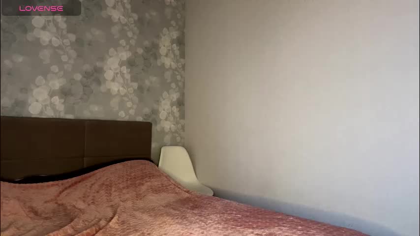 mia_shade Adult Chat December 12, 2025