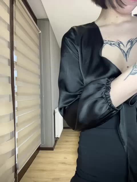 BabyDarii Adult Chat December 12, 2025