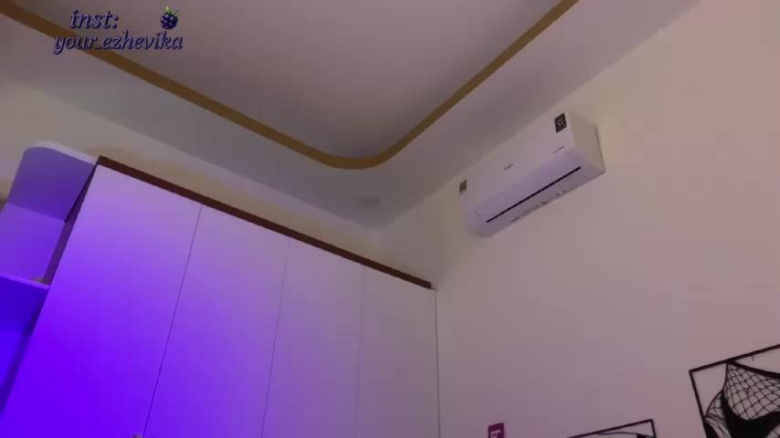 EzheVika Adult Chat December 12, 2025