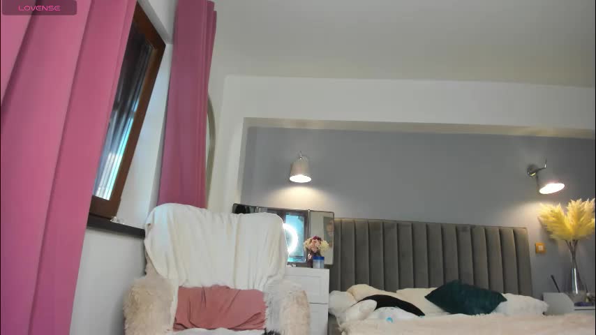 awesome_jolie Adult Chat December 12, 2025