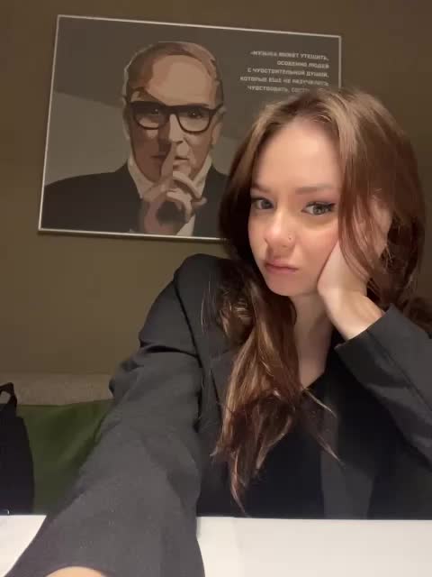 OlivkaVif Adult Chat December 12, 2025