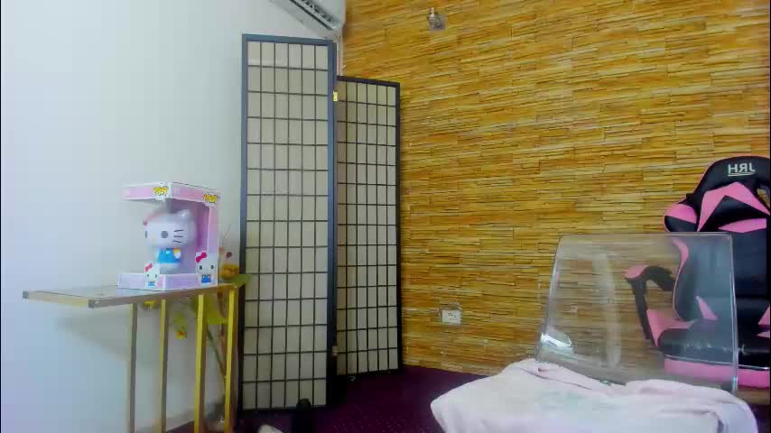 aisharouhi Adult Chat December 12, 2025