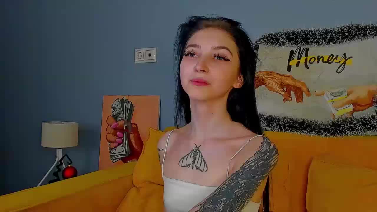 Ellen-Hops Adult Chat December 12, 2025