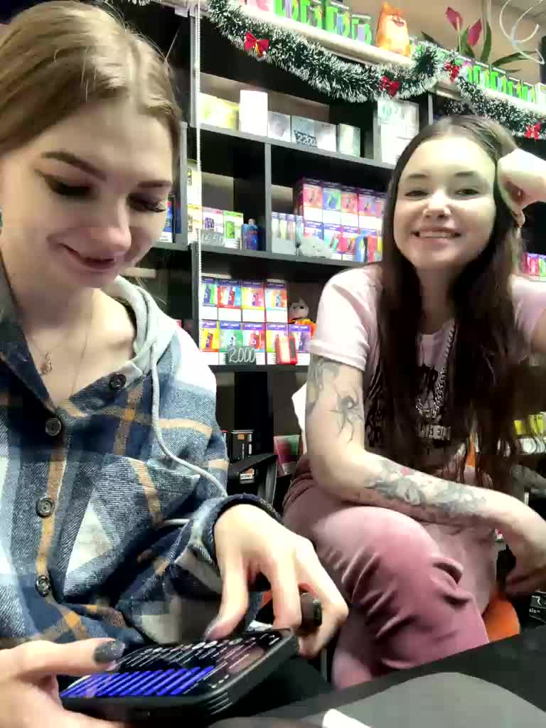 sofiedvige Adult Chat December 12, 2025