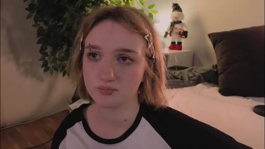 eliejay Adult Chat December 12, 2025