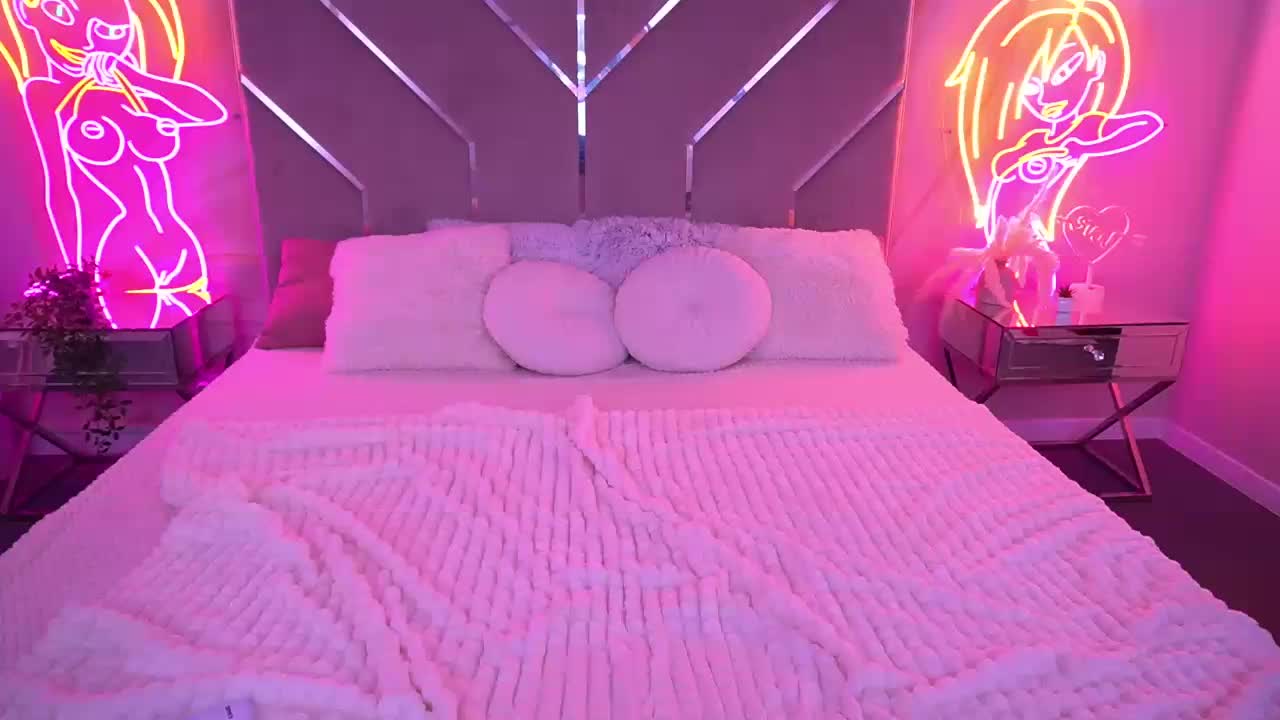 MirielleNymph Adult Chat December 13, 2025