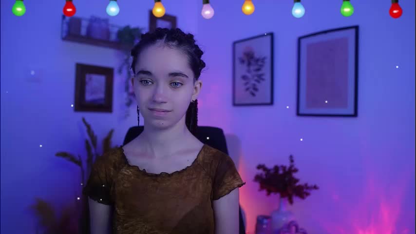 gia_paige18 Adult Chat December 13, 2025