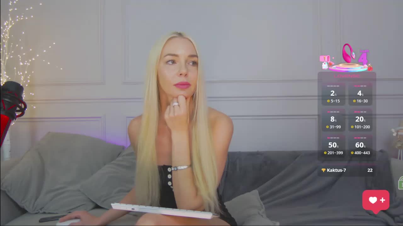 WhiteGirl-one Adult Chat December 13, 2025