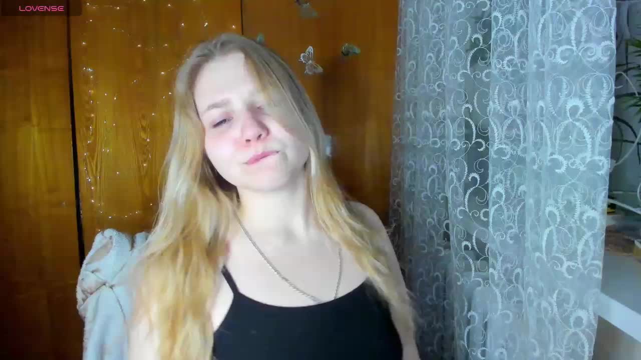 Emma-Frizea Adult Chat December 12, 2025