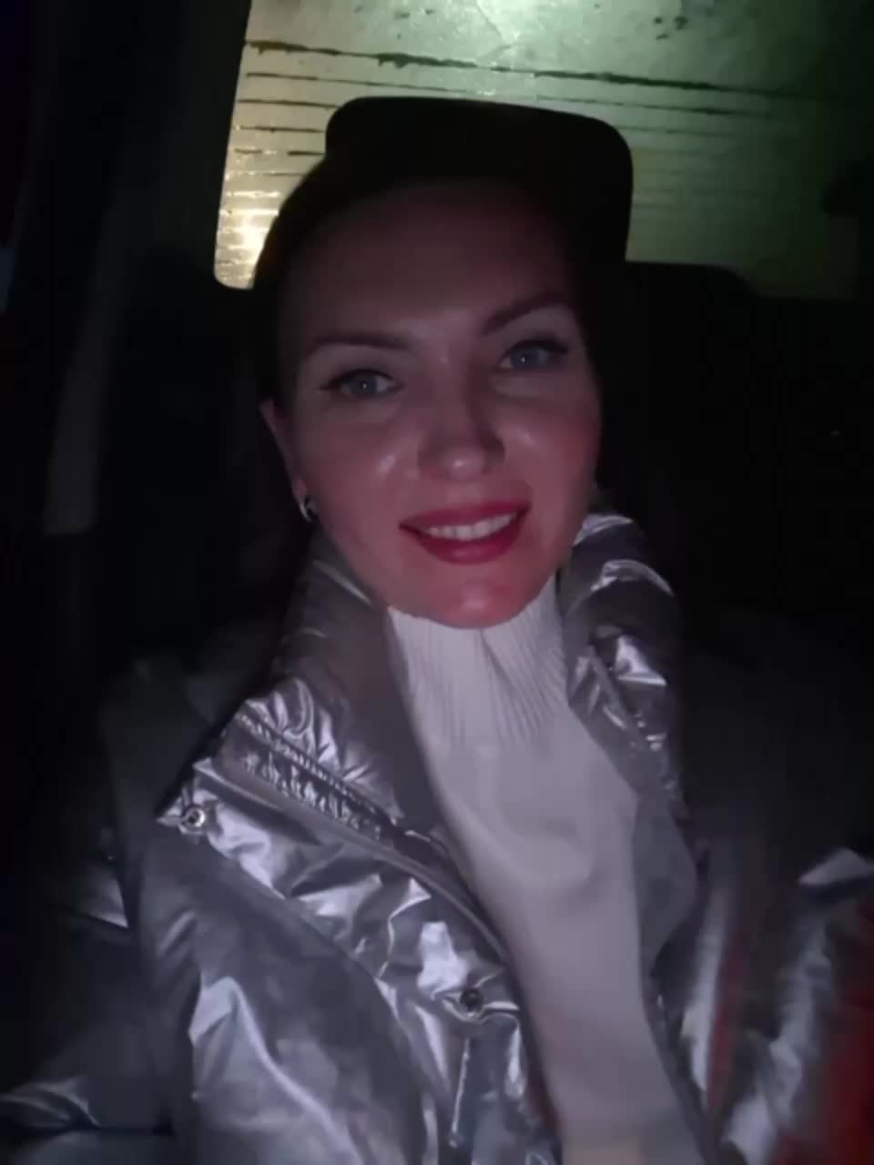 DIVORA Adult Chat December 12, 2025