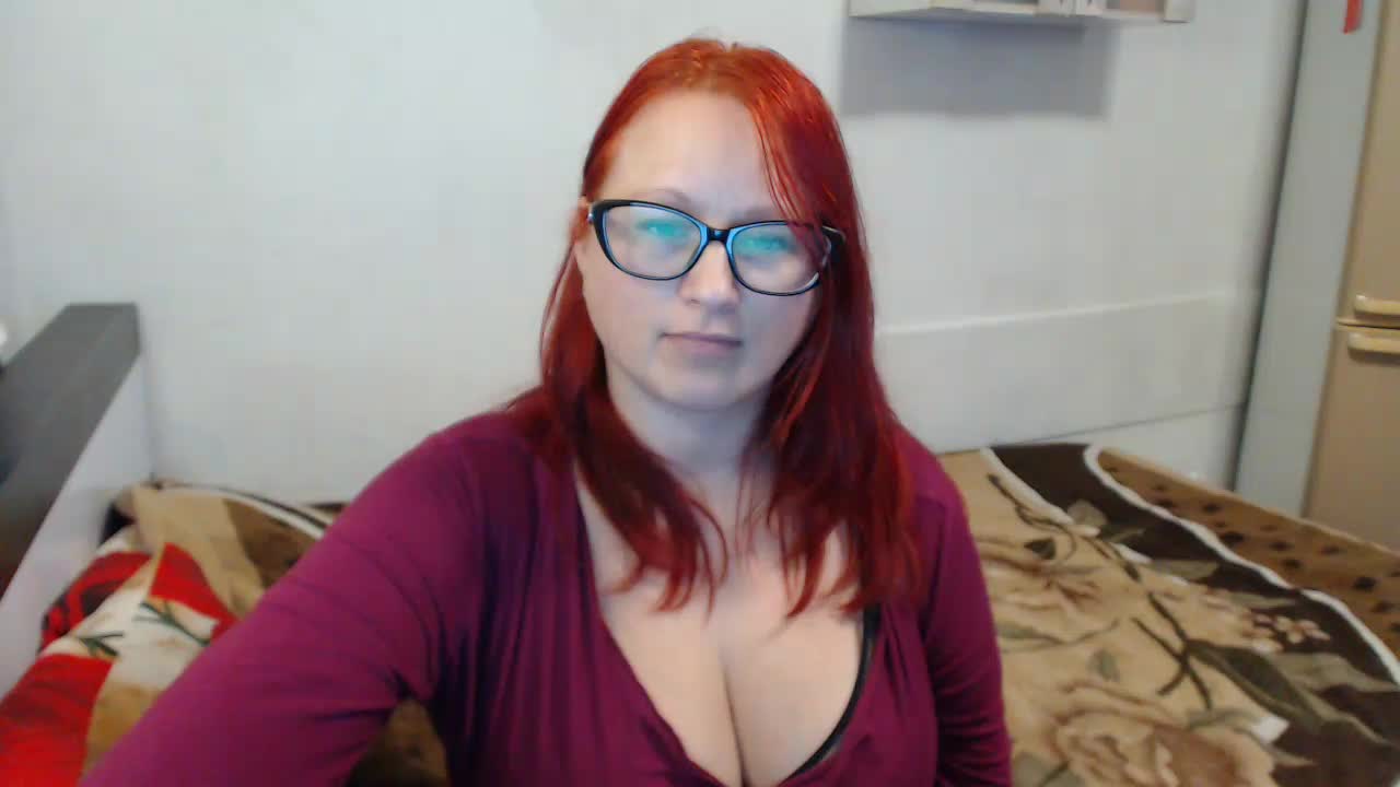Lilia4joy Adult Chat December 12, 2025