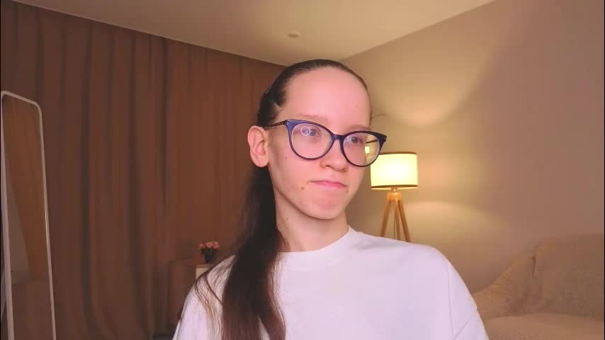 lynettebails Adult Chat December 13, 2025