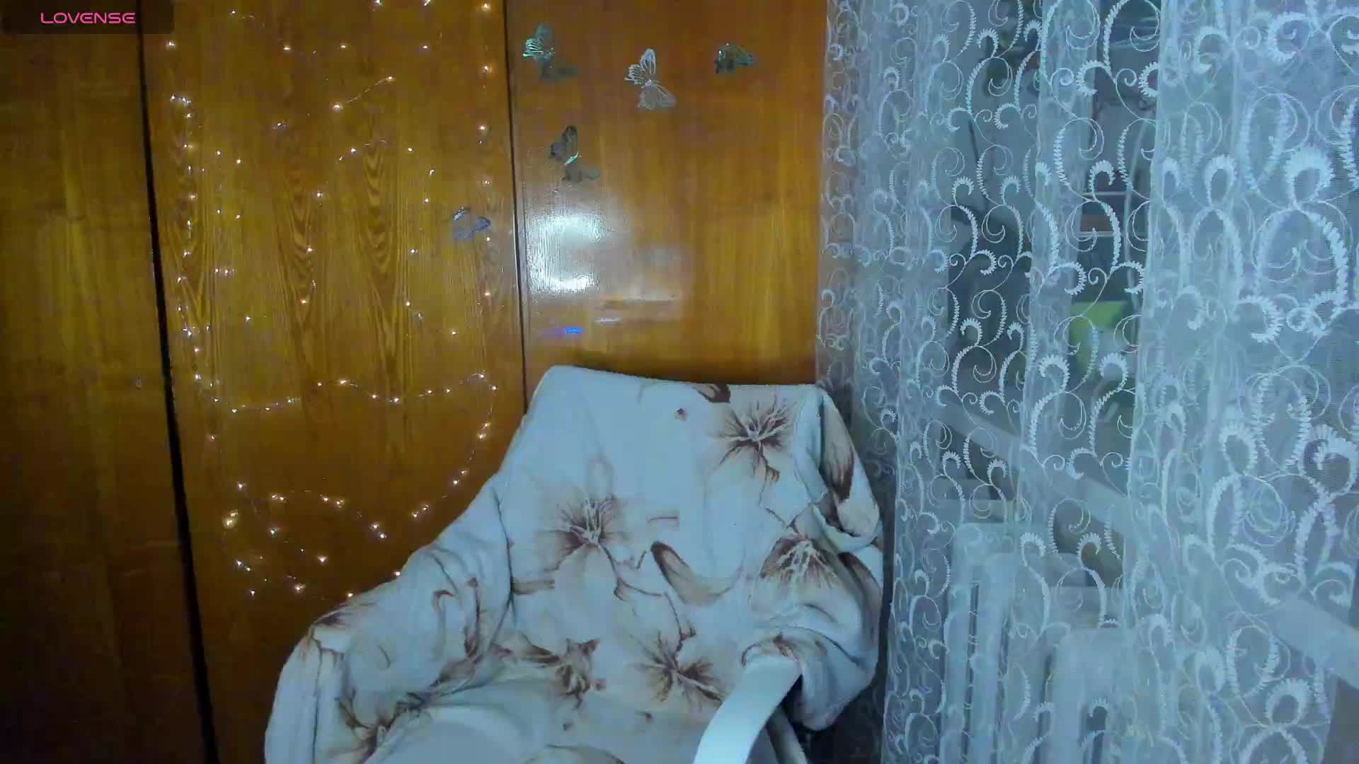 Emma-Frizea Adult Chat December 13, 2025