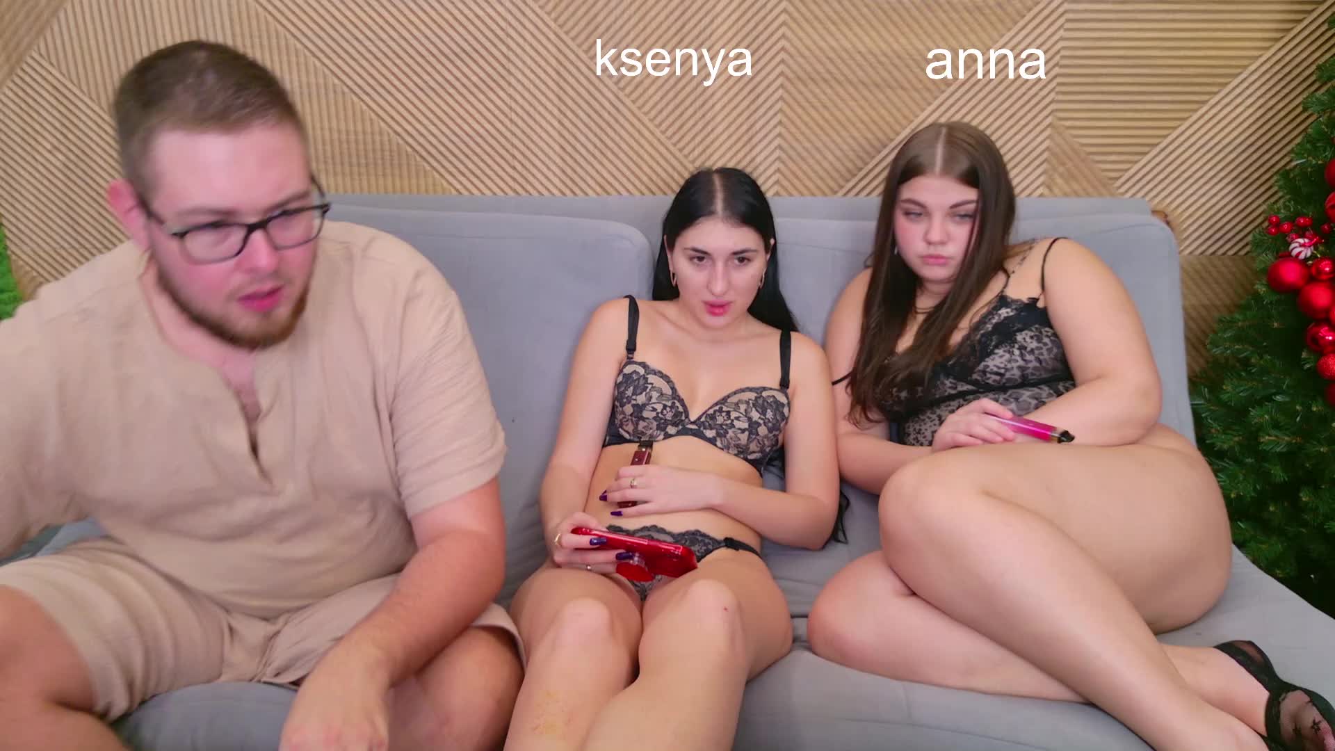 WebcamSlut Adult Chat December 13, 2025