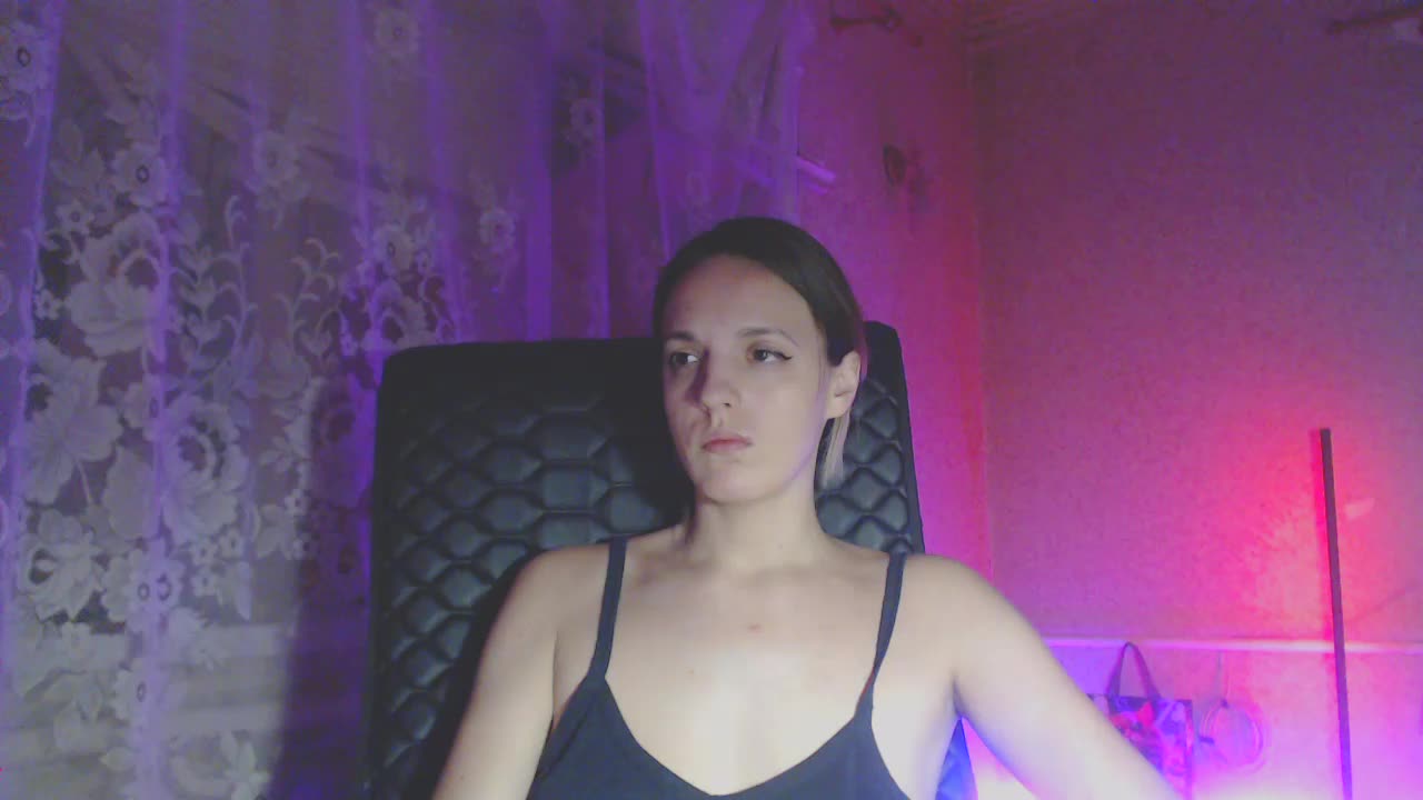 Babymuro4ka Adult Chat December 13, 2025