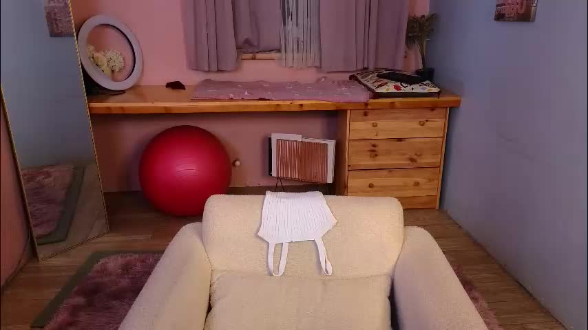 taissa_farmiga Adult Chat December 13, 2025