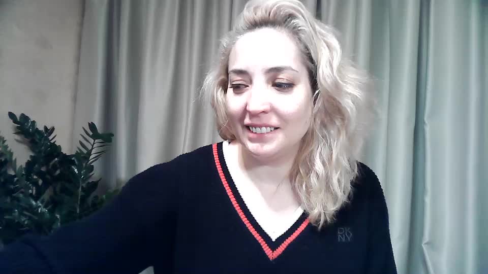 mariska-kiska Adult Chat December 13, 2025