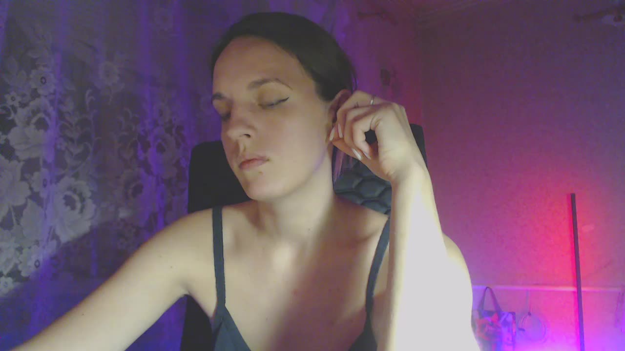 Babymuro4ka Adult Chat December 13, 2025