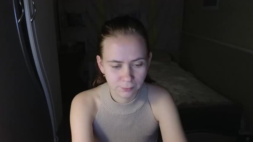 Riley_Roo Adult Chat December 13, 2025