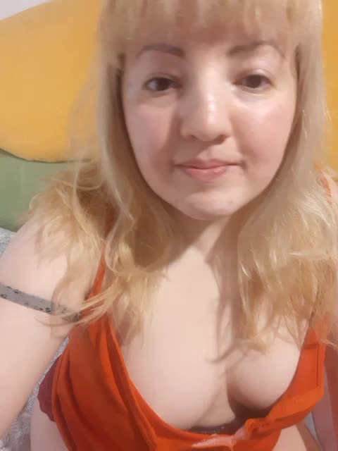 StefanyMellow3 Adult Chat December 13, 2025