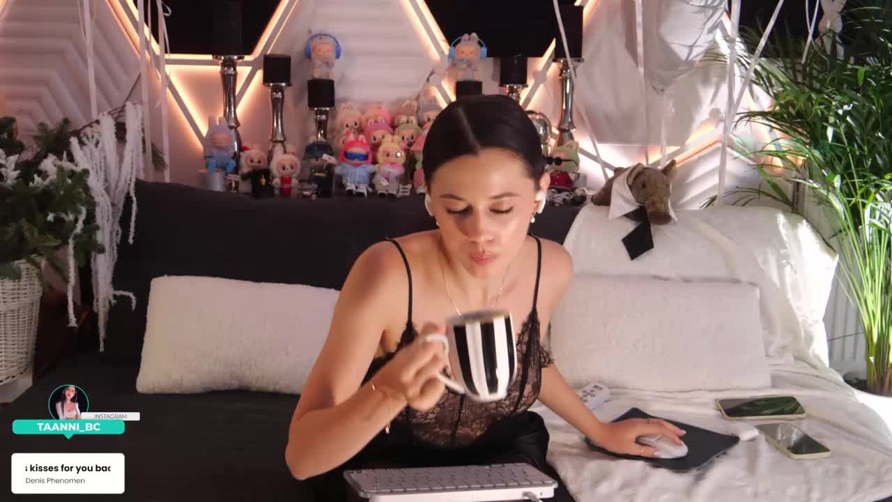 Taanni Adult Chat December 13, 2025