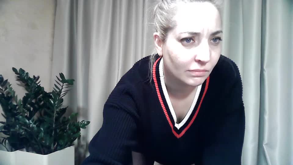 mariska-kiska Adult Chat December 13, 2025