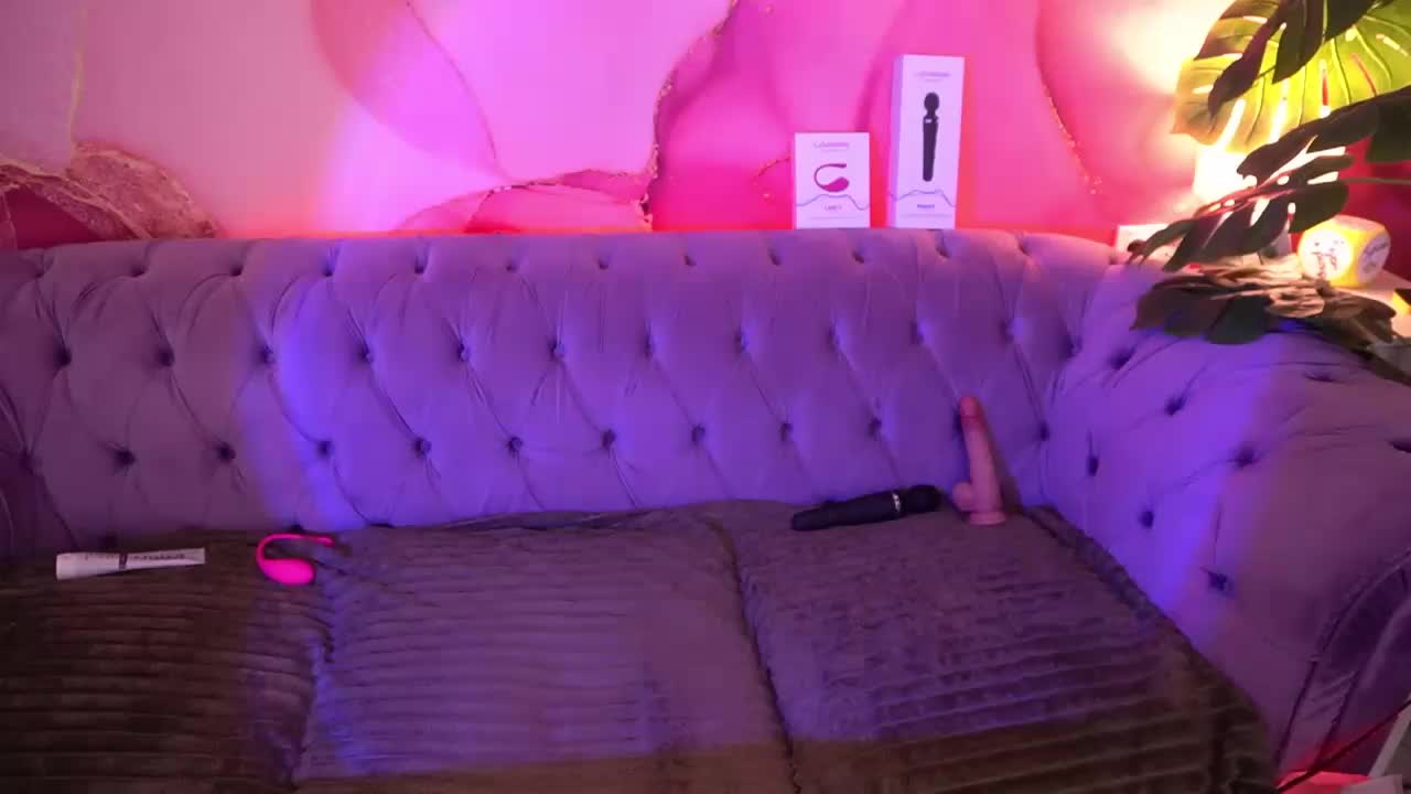 PamelaXXs Adult Chat December 13, 2025